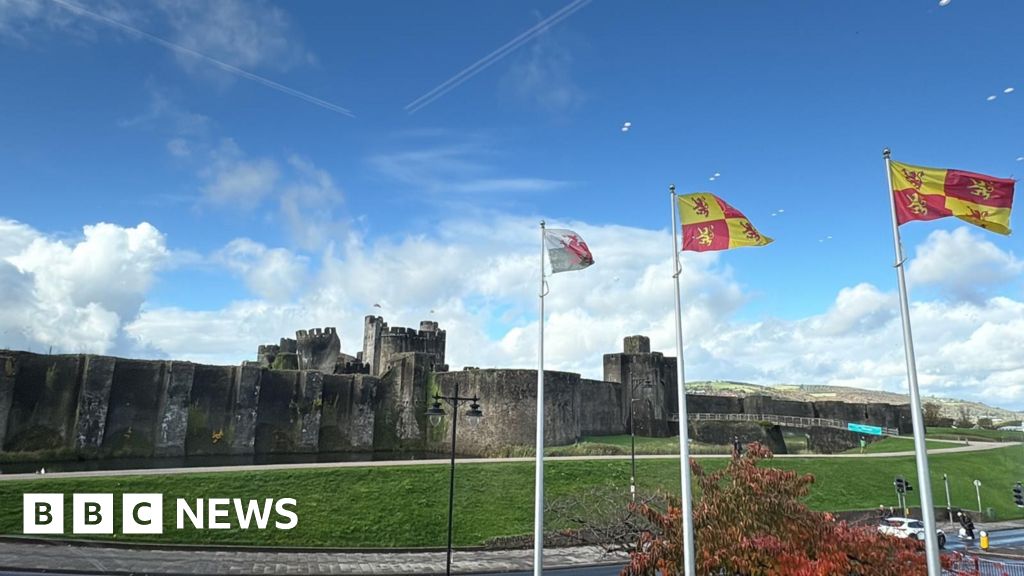 Labour Faces Pressure in Key By-Election Challenge – Mirror Brief